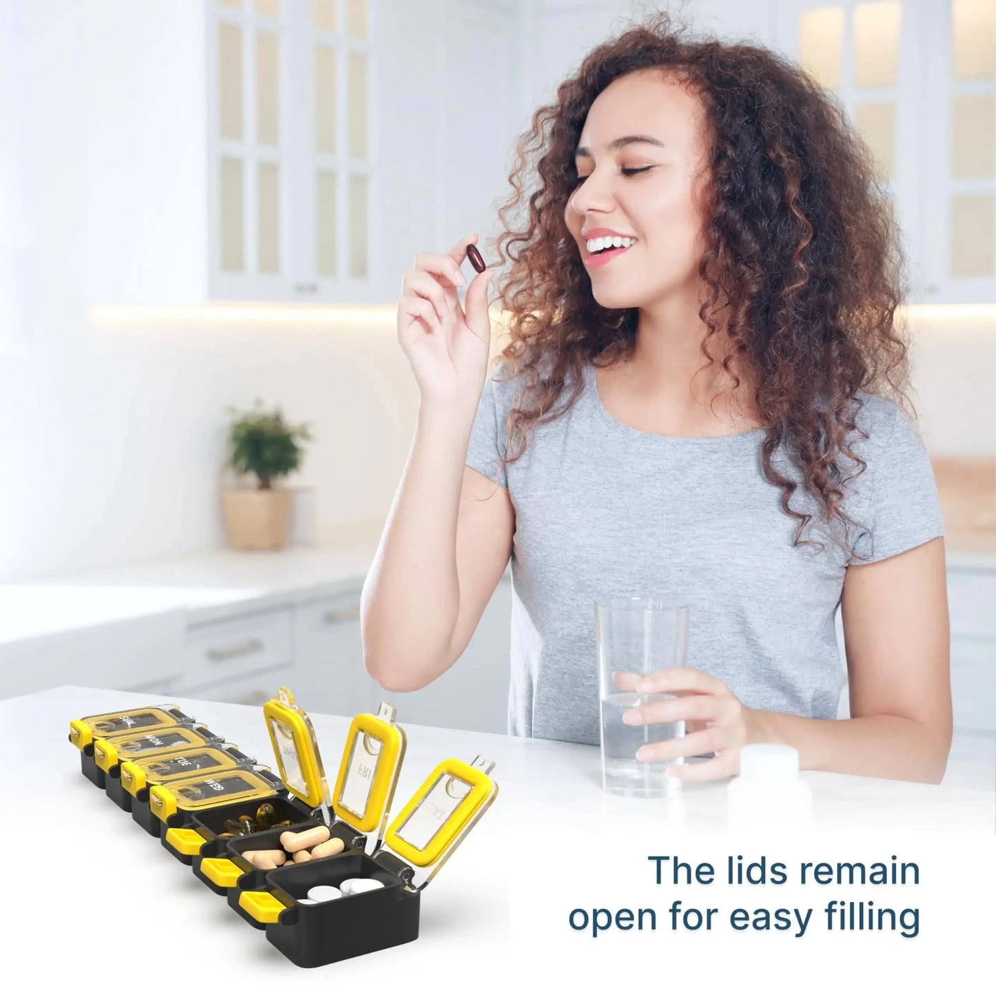 Weekly Medicine Pill Organizer Waterproof 7 Day Large Pill Box Daily Pill Case Anti Spier