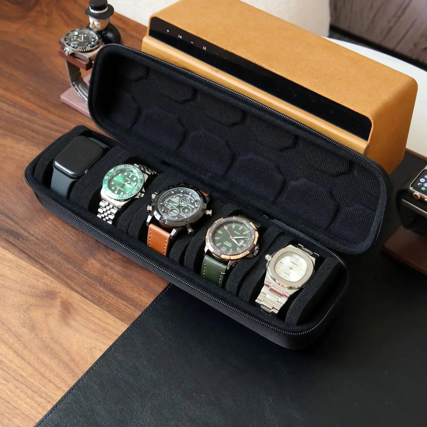 Timekeeper™ - Travel Watch Case Anti Spier
