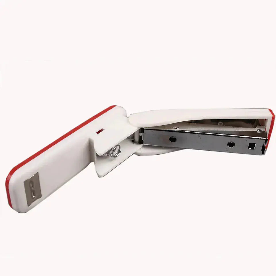 Mini Stapler 3pc Set - Random Color Anti Spier