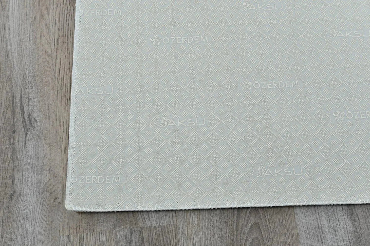 Aksu Non-Slip Floor Carpet 120X180 Pyramid Anti Spier