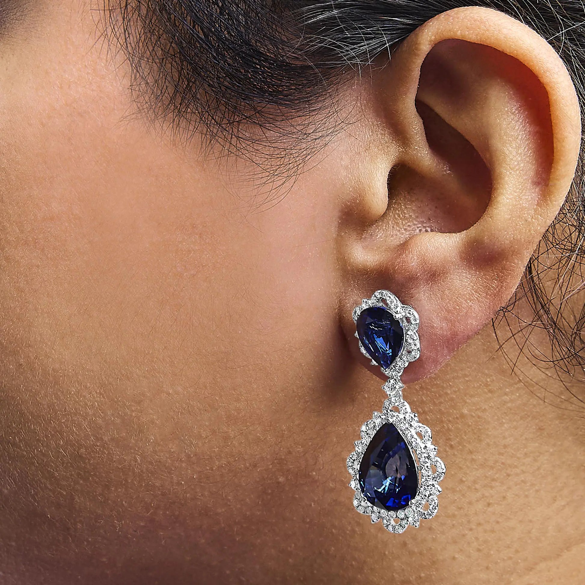 18K White Gold Blue Sapphire and Diamond 2.00 Cttw Diamond Halo Drop and Dangle Earring (G-H Color, SI1-SI2 Clarity) - Anti Spier 