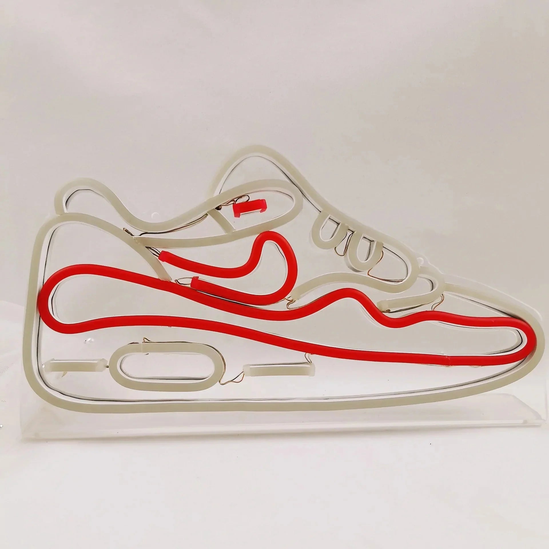 Shoes Neon Light Sign: Perfect Birthday Gift and Home Decoration Anti Spier