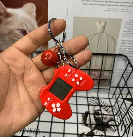 Retro Game Console Keychain Built-in 7 Games Anti Spier