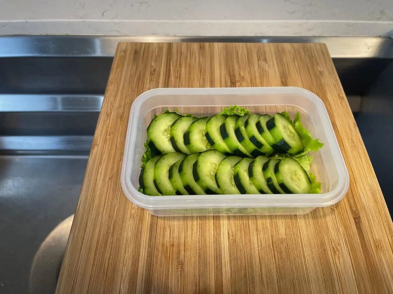 5 Pack Stackable Food Storage Containers Airtight & Leakproof Set Snap Lock Lids Anti Spier